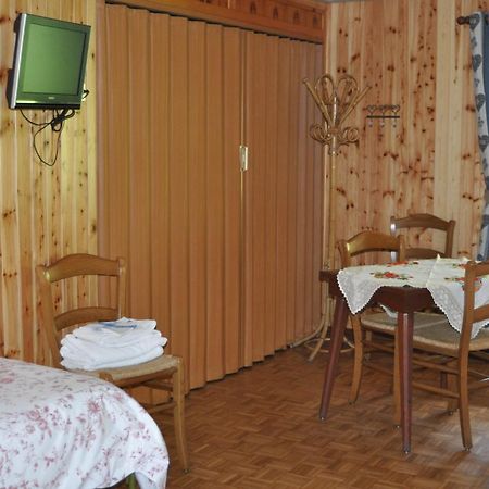 Hotel Flora Alpina 그레서니세인트존 객실 사진